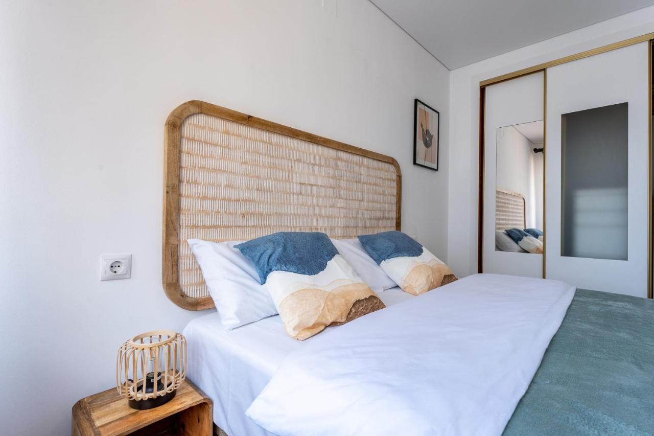 Charming Near Beach, Sea View Terrace Appartement
